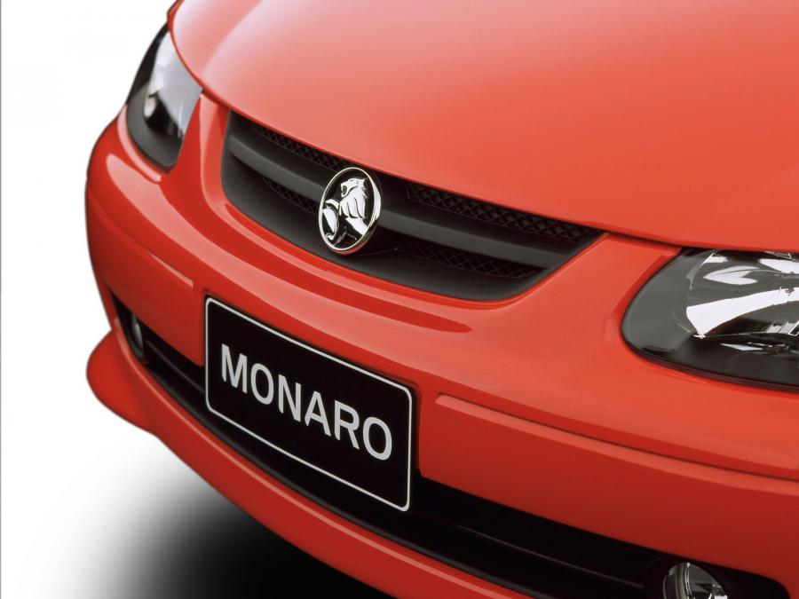  Holden Monaro CV8 2003 года  (фото 11 из 32)